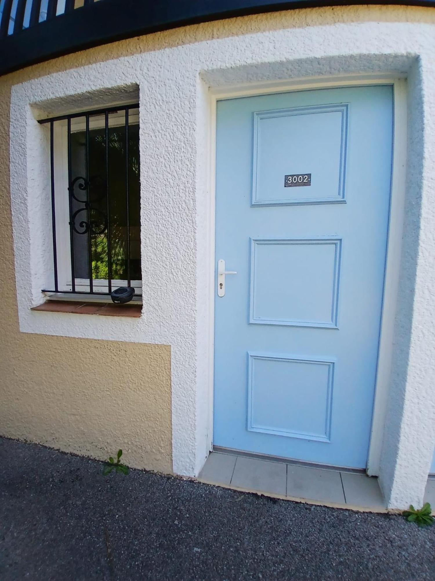 Appartement Grimaud Bord De Mer Екстер'єр фото